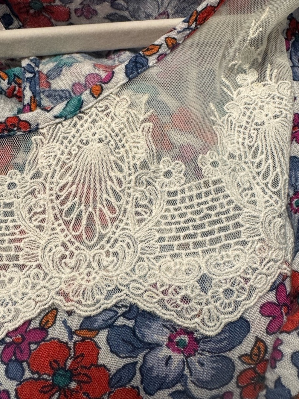 Hollister Floral Lace Ruffle Sleeve Crop Blouse Size Small Boho Top - Picture 8 of 11